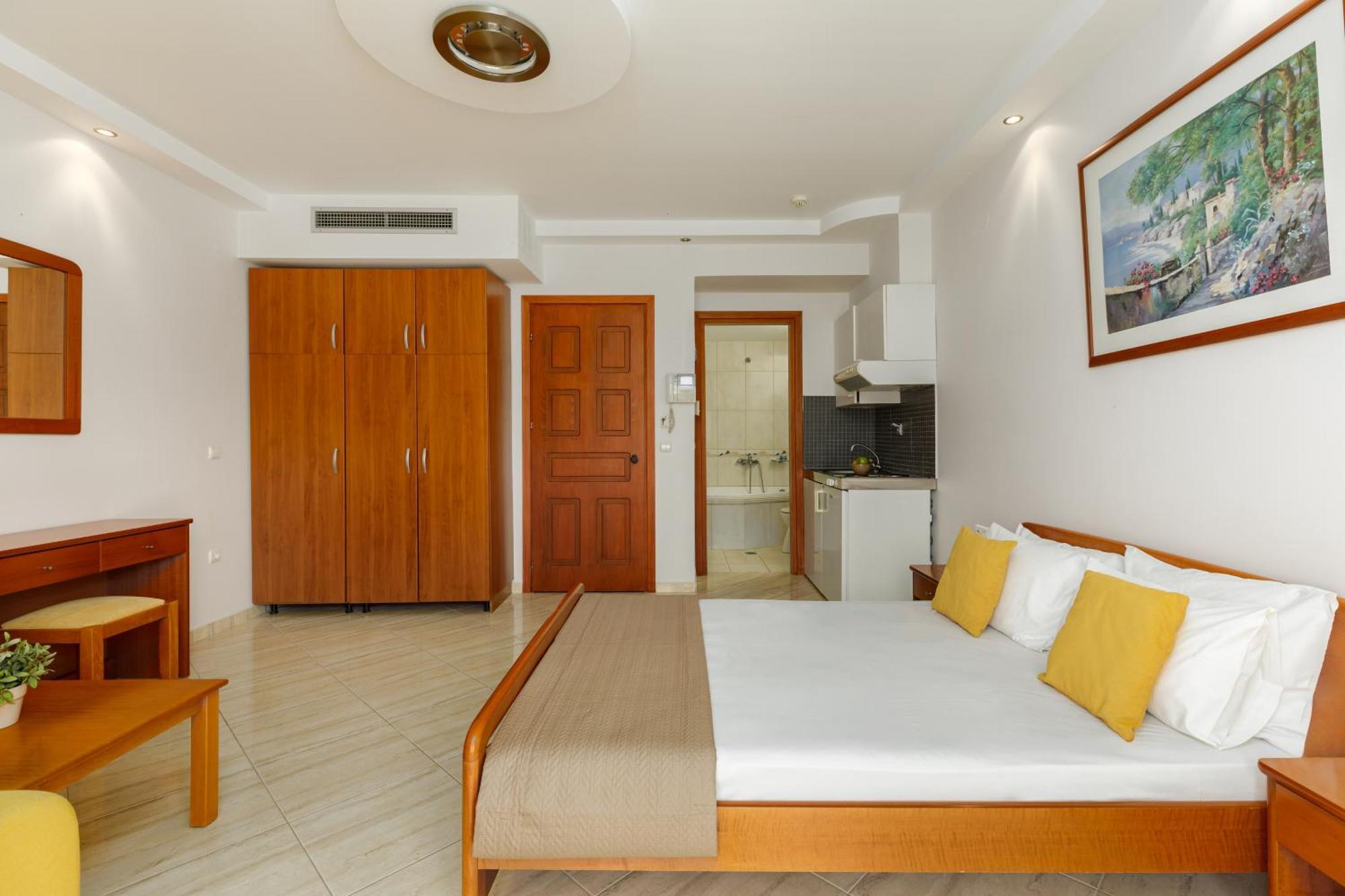 Agyra Seaview Hotel By Panel Hospitality Neoi Poroi Exterior foto